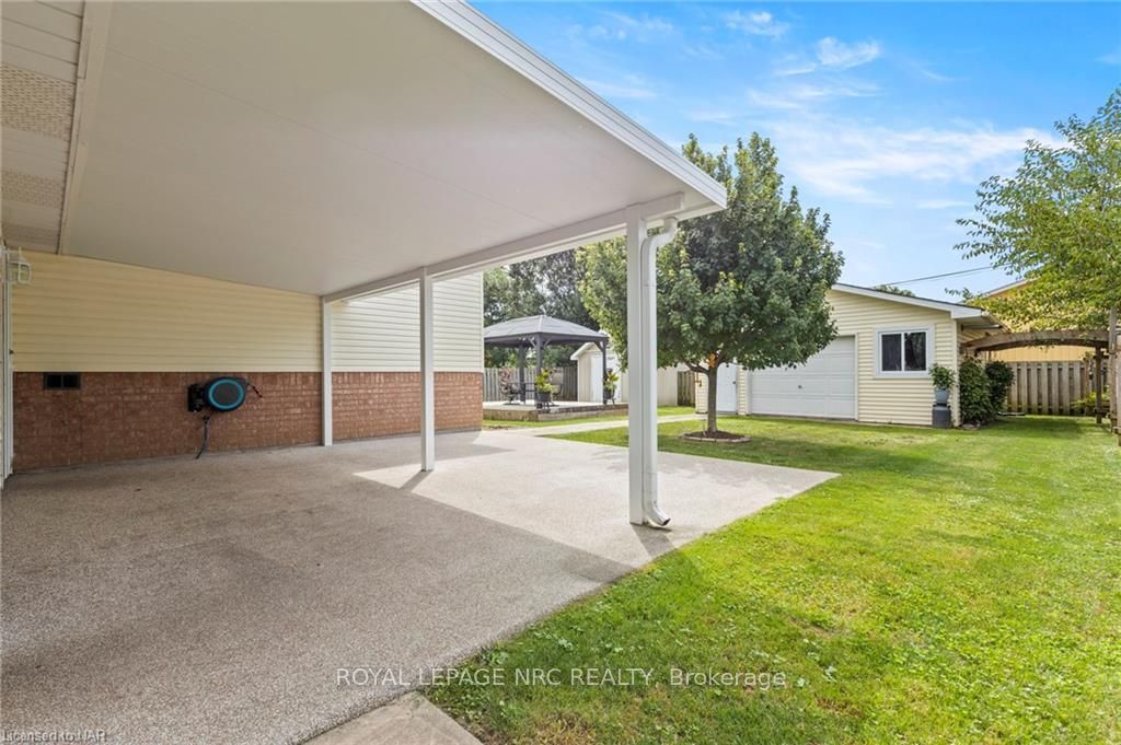 98 Ost Avenue Property Photo 32