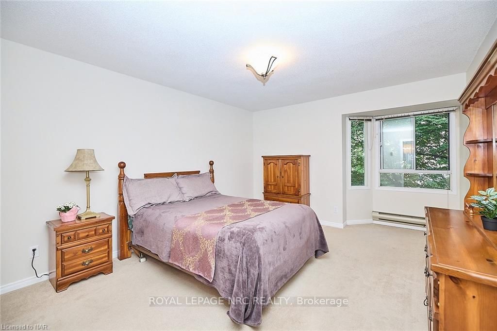 #201 - 5 Niagara Street Property Photo 12
