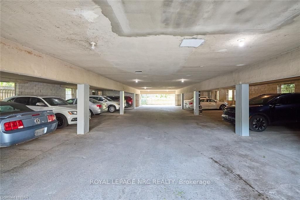 #201 - 5 Niagara Street Property Photo 20