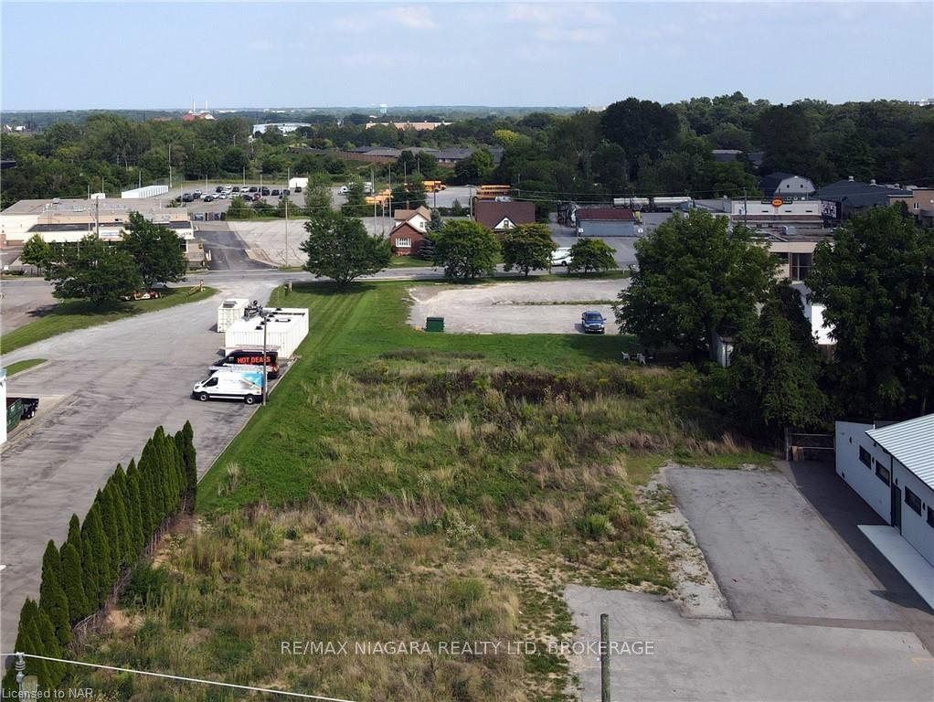 4354 Drummond Road Property Photo 1
