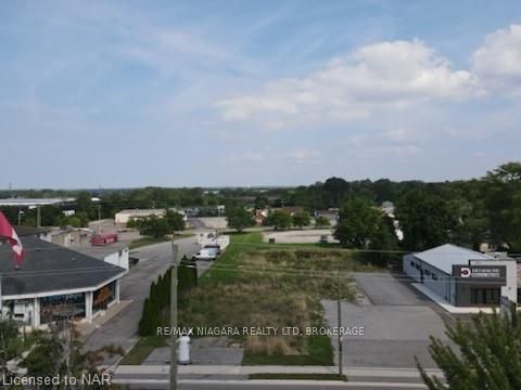 4354 Drummond Road Property Photo 3