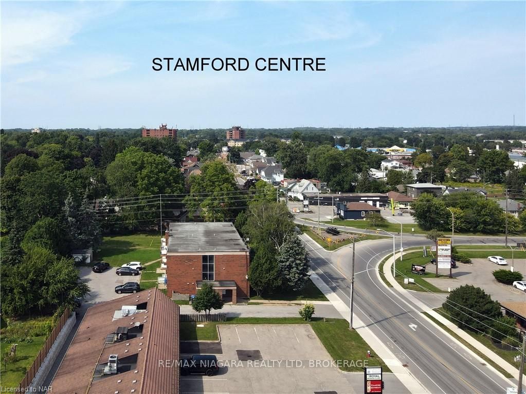 4354 Drummond Road Property Photo 5