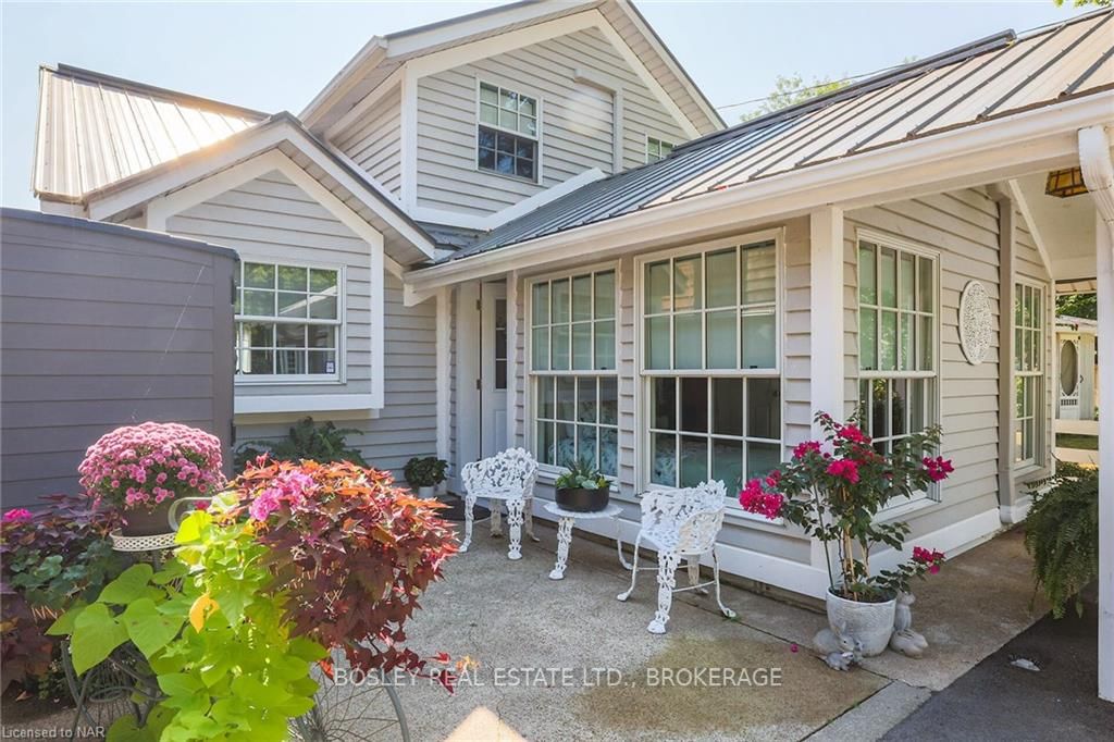 3711 Crystal Beach Drive Property Photo 4