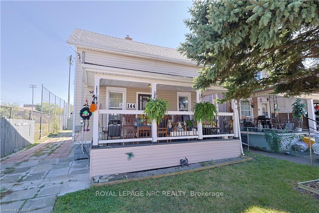 144 Burgar Street Property Photo 1