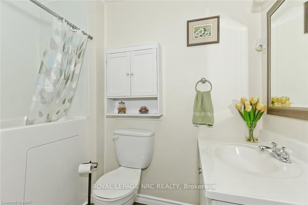 144 Burgar Street Property Photo 14