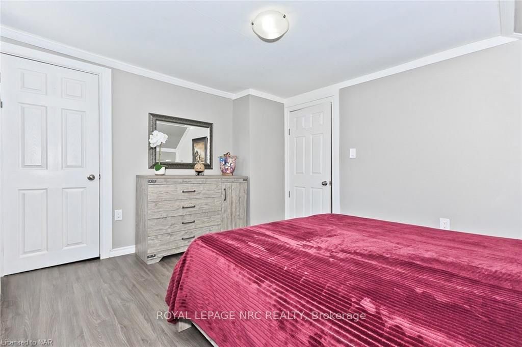 144 Burgar Street Property Photo 16