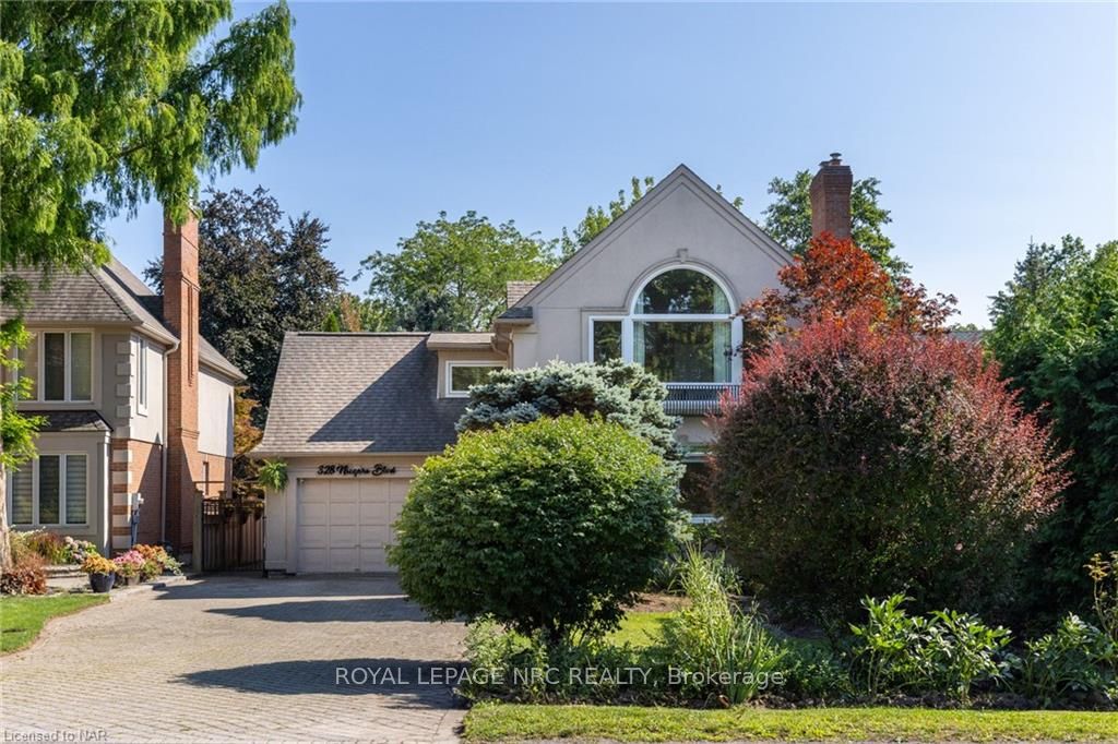 328 Niagara Boulevard Property Photo 1