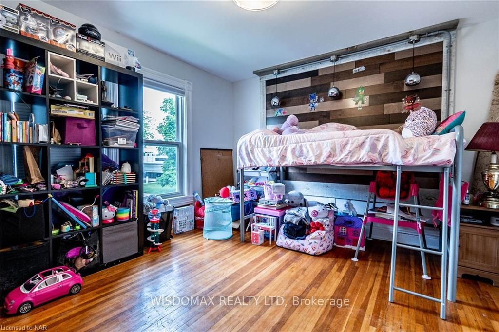 4394 Morrison St Property Photo 13