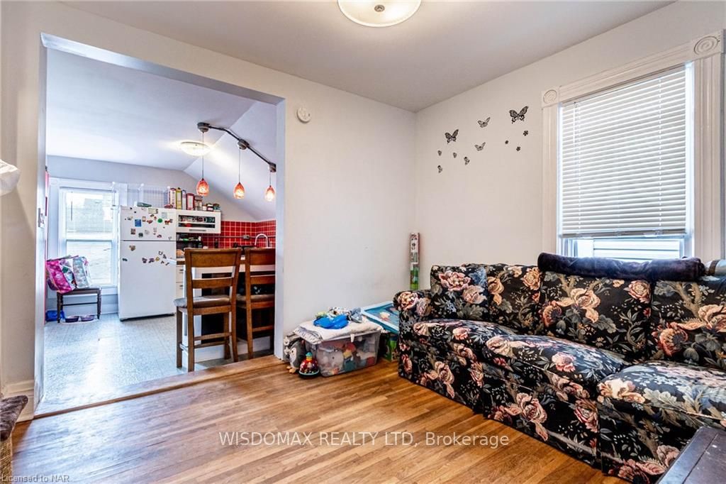 4394 Morrison St Property Photo 17