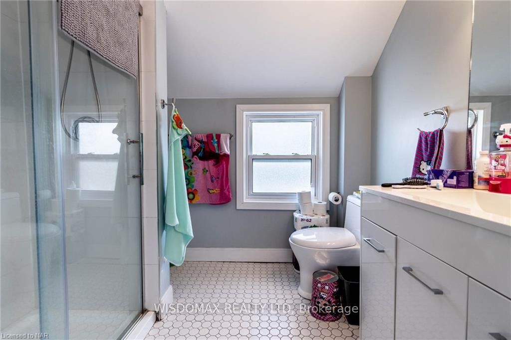 4394 Morrison St Property Photo 22
