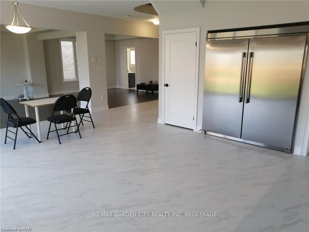 4377 Willick Road Property Photo 7