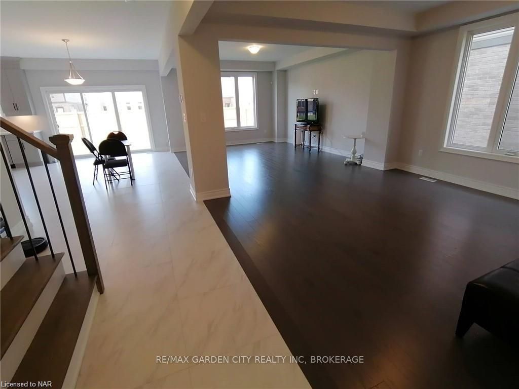 4377 Willick Road Property Photo 13