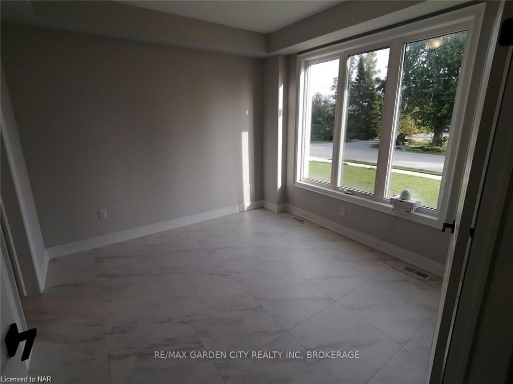 4377 Willick Road Property Photo 16