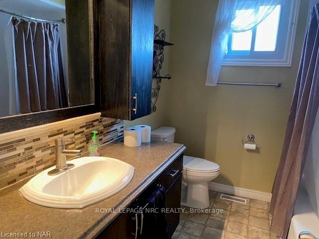 27 Argyle Court Property Photo 6