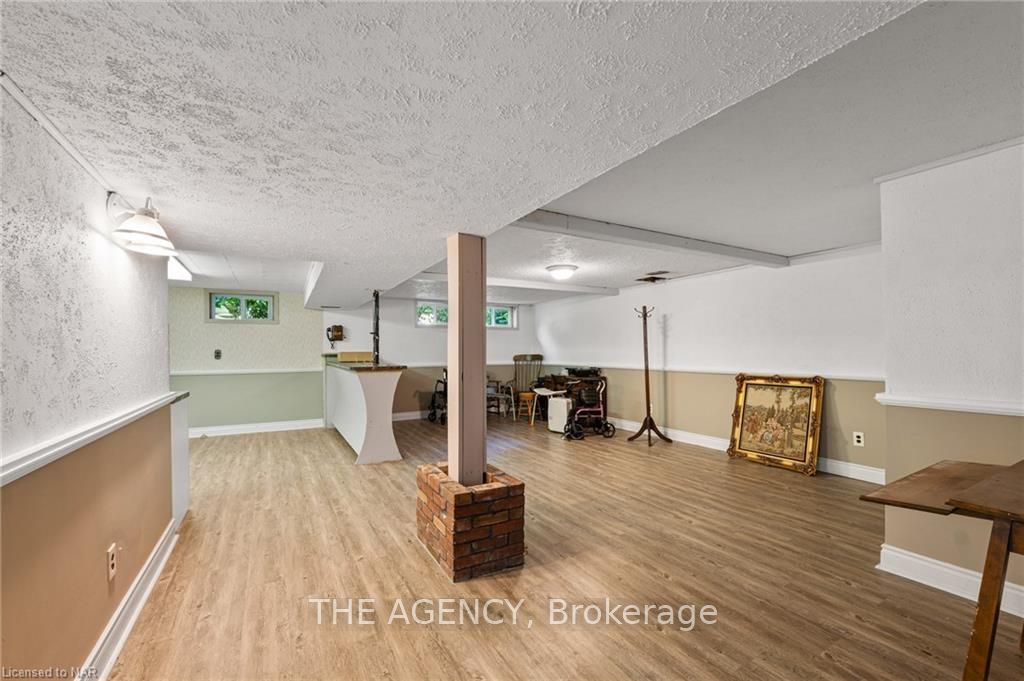 4 Tamarack Street Property Photo 21