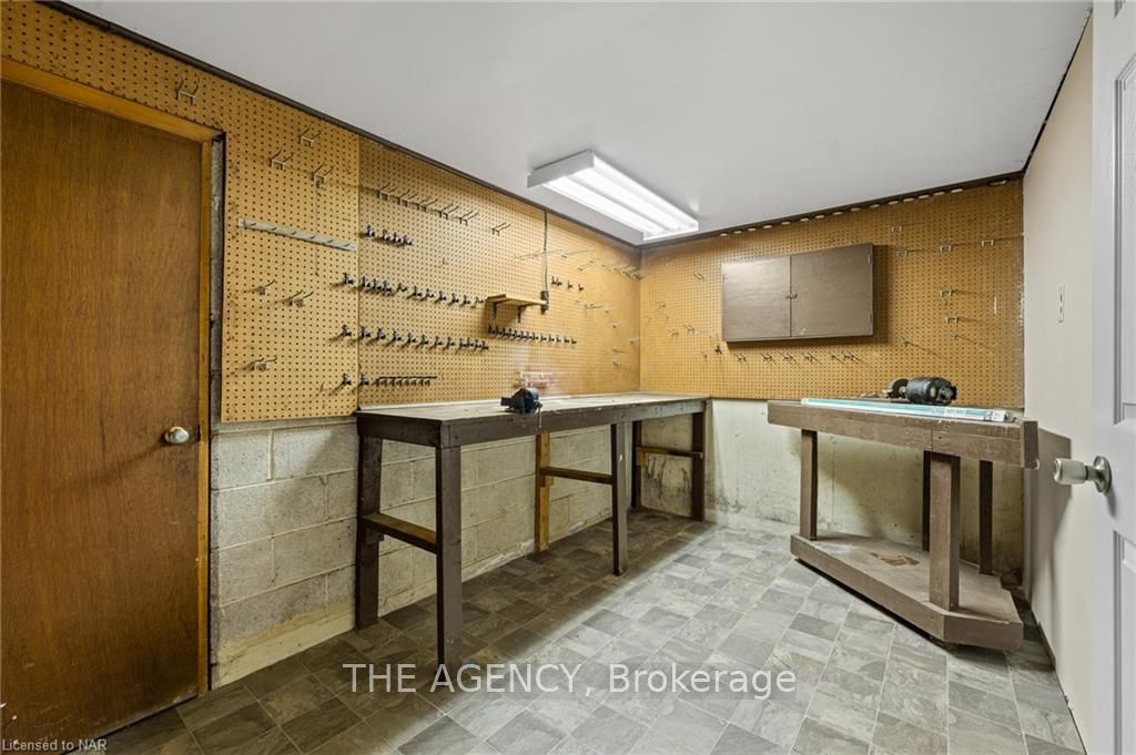 4 Tamarack Street Property Photo 23