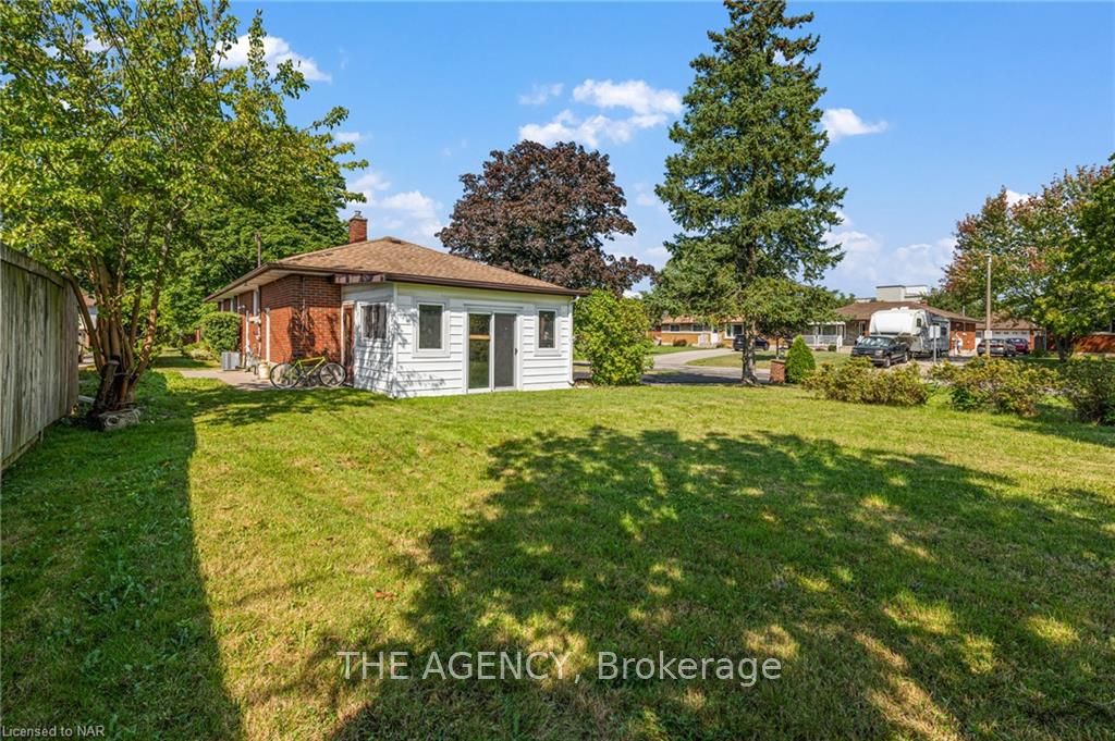 4 Tamarack Street Property Photo 26