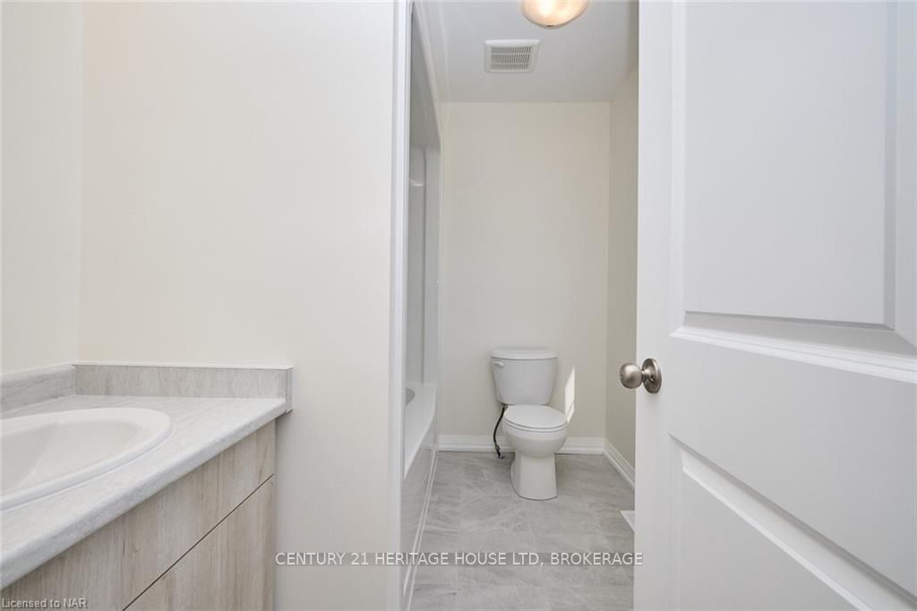 #23 - 397 Garrison Road Property Photo 19