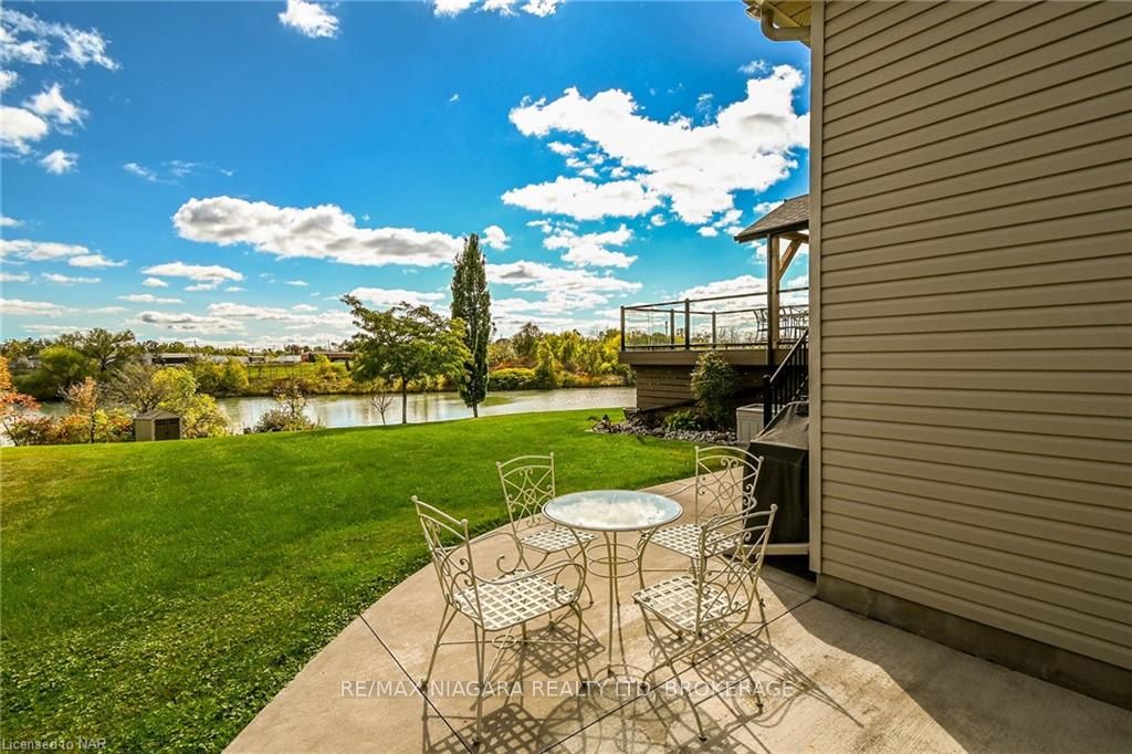 118 Colbeck Dr Property Photo 34