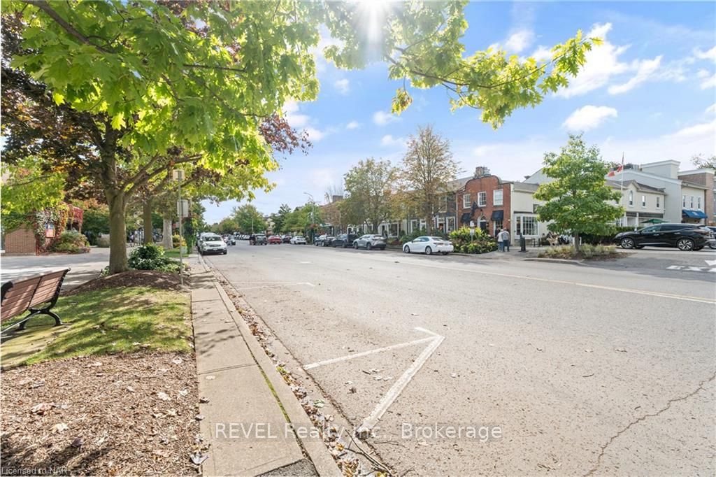 #4 - 135 Queen Street Property Photo 15