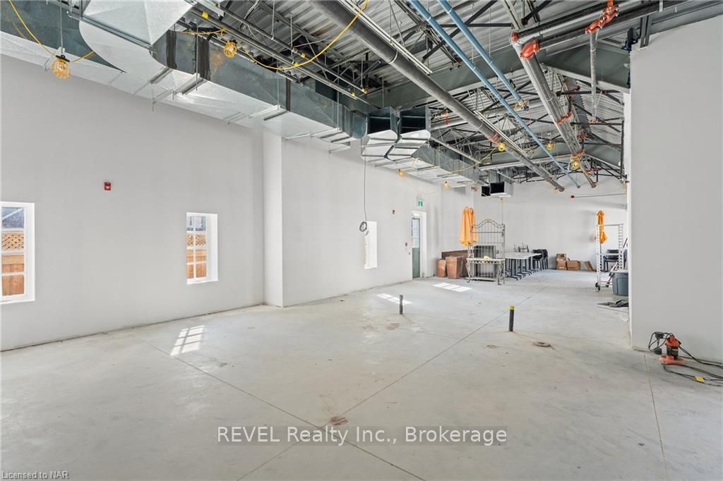 #5 - 135 Queen Street Property Photo 9