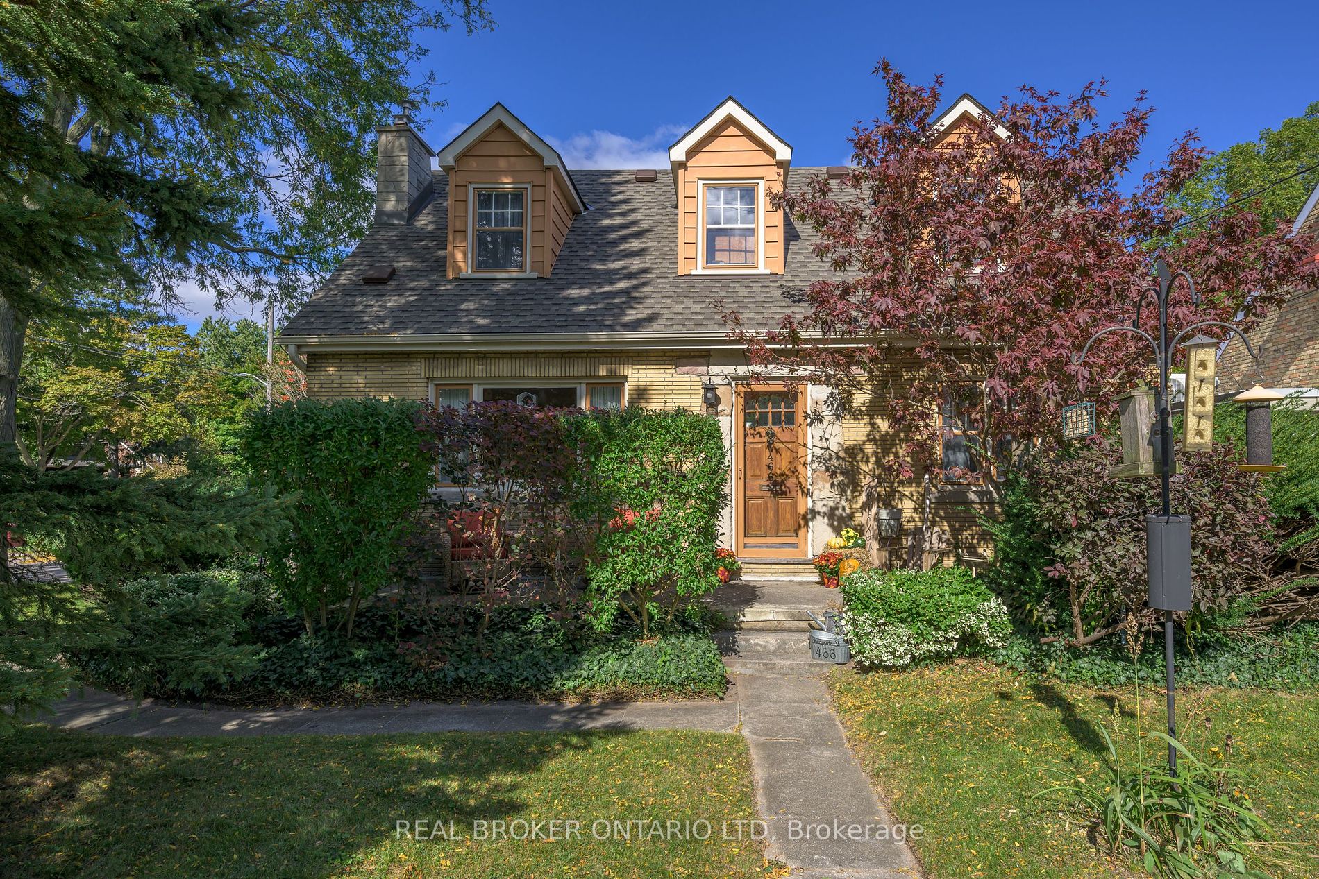 466 Cheapside St Property Photo