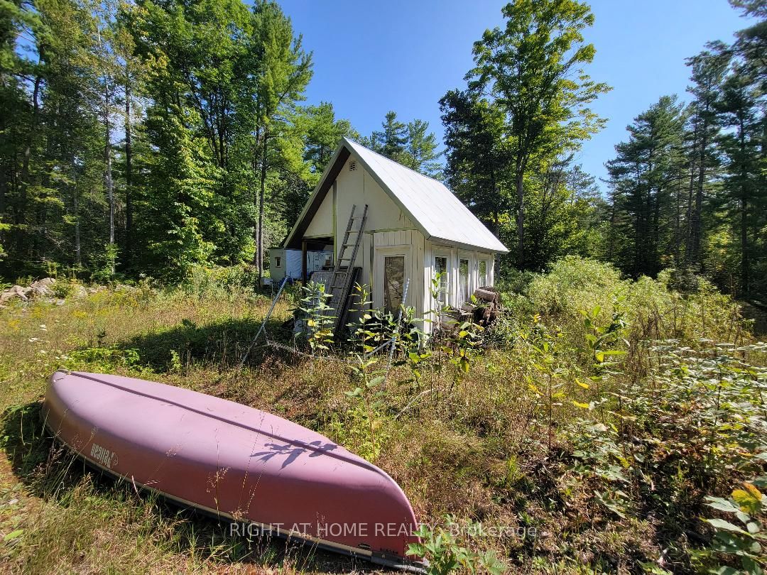40 Pineview Court Property Photo 19