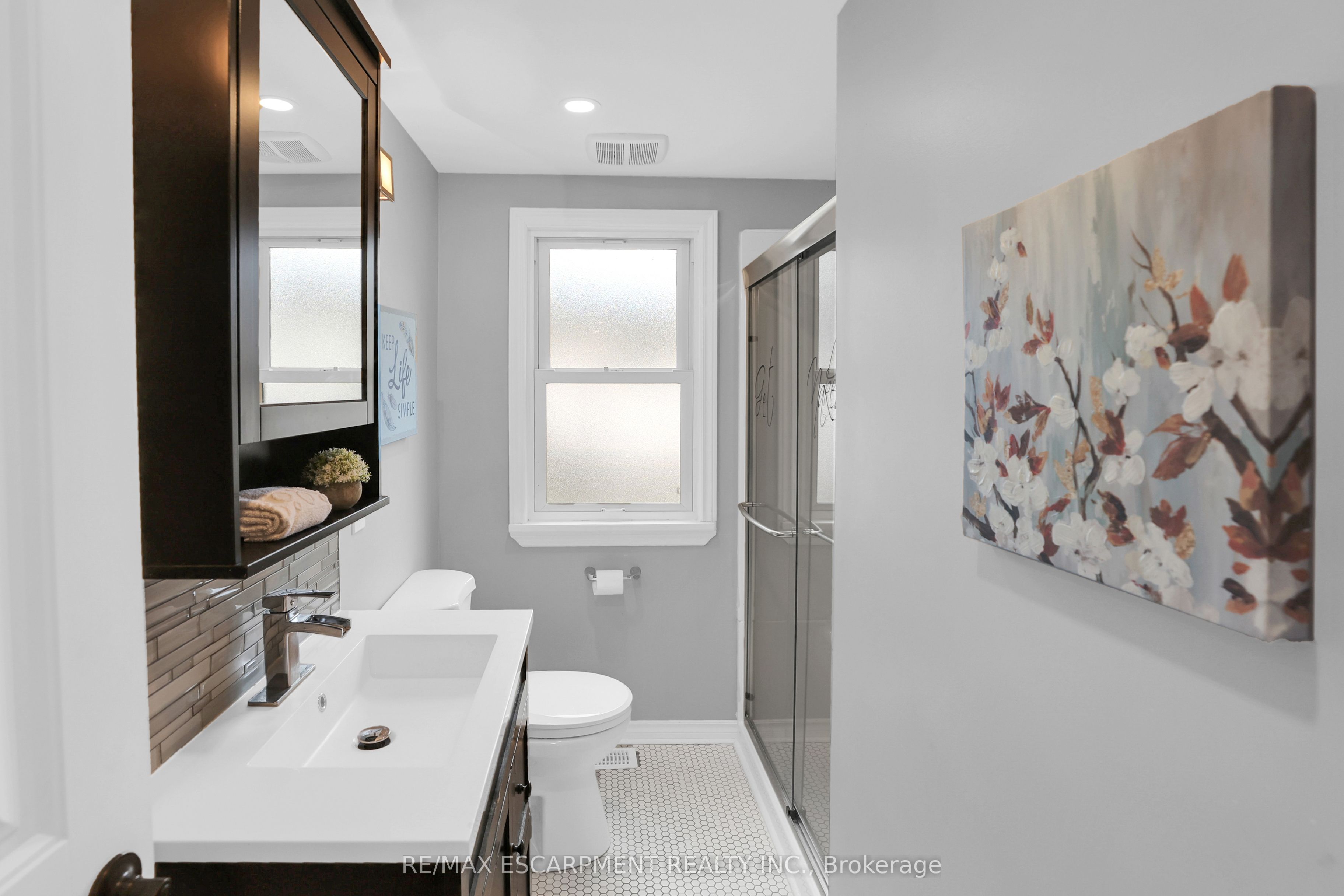 456 Lakeview Rd Property Photo 15