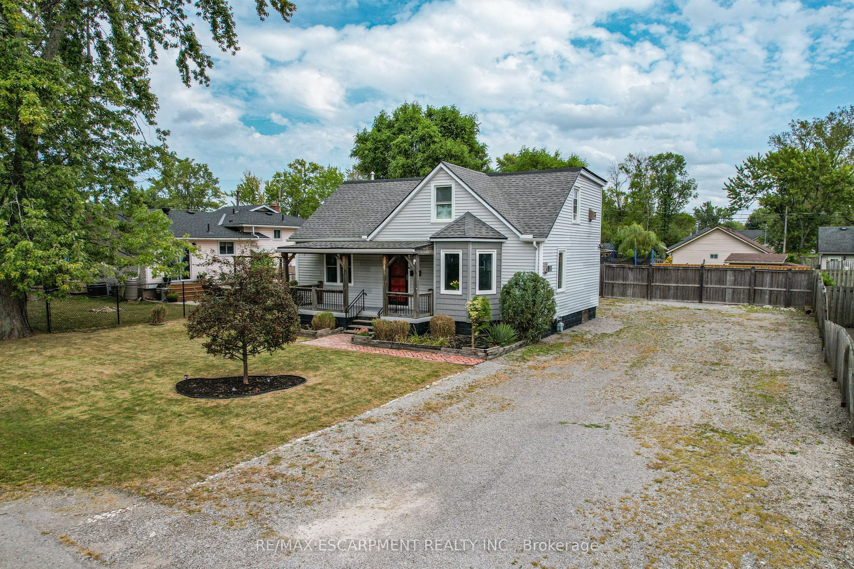 456 Lakeview Rd Property Photo 26