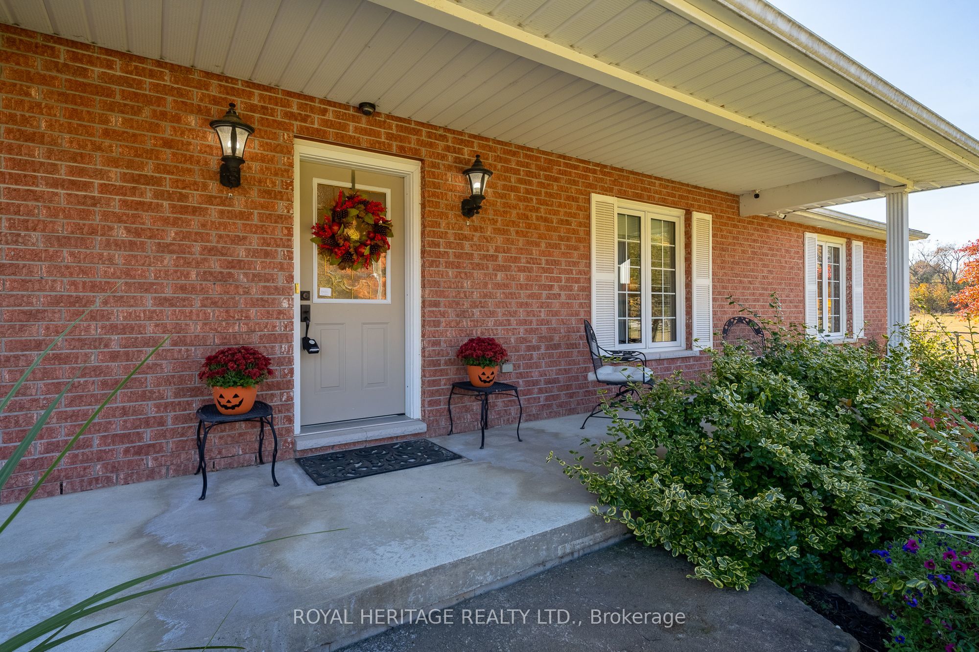 26 Back Bay Road Property Photo 2