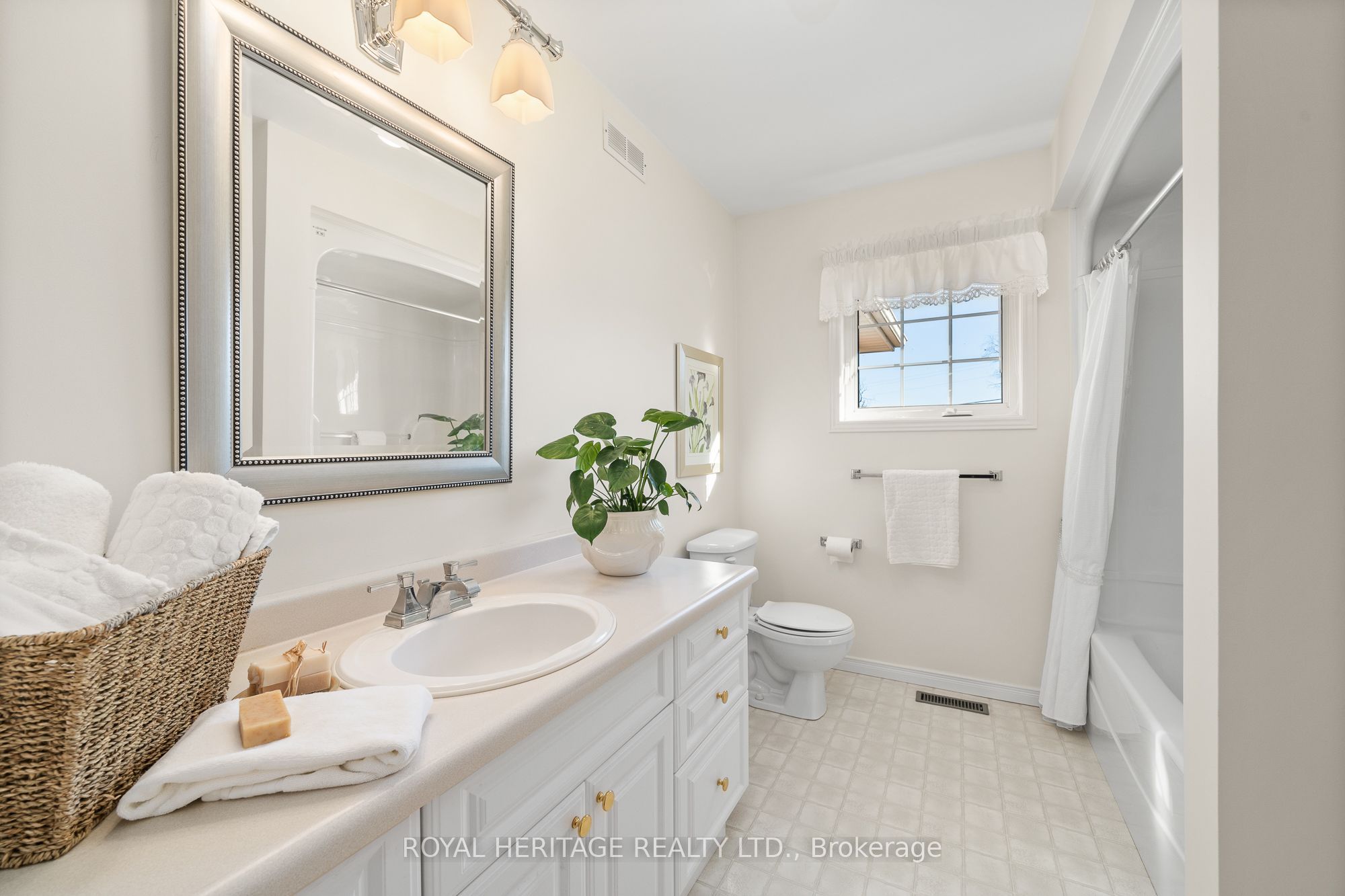 26 Back Bay Road Property Photo 9