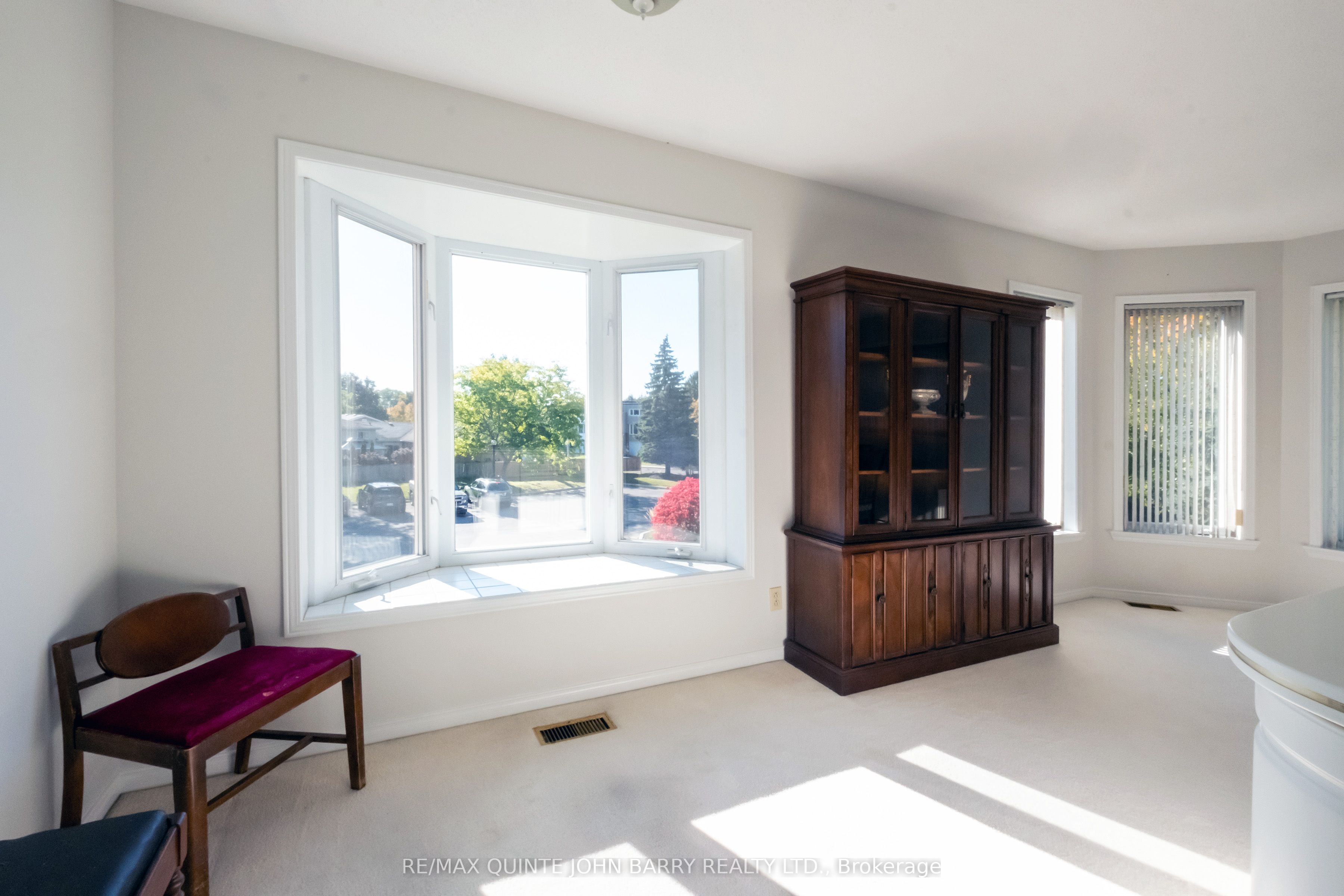 #218 - 52 Tripp Boulevard Property Photo 14