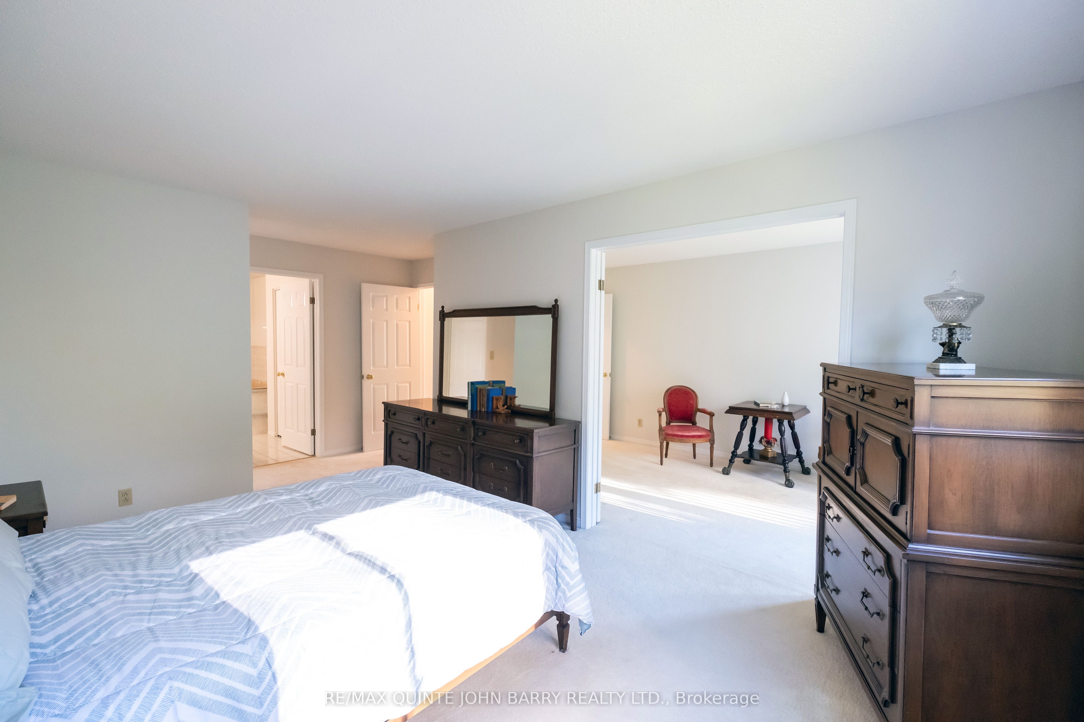 #218 - 52 Tripp Boulevard Property Photo 26