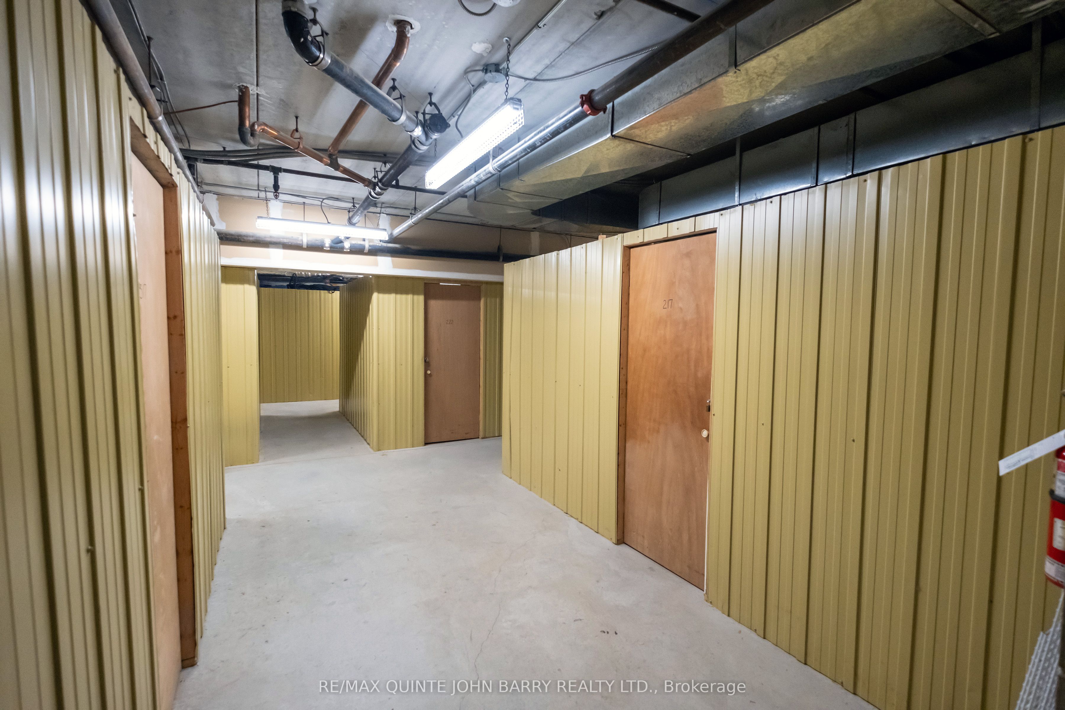 #218 - 52 Tripp Boulevard Property Photo 34