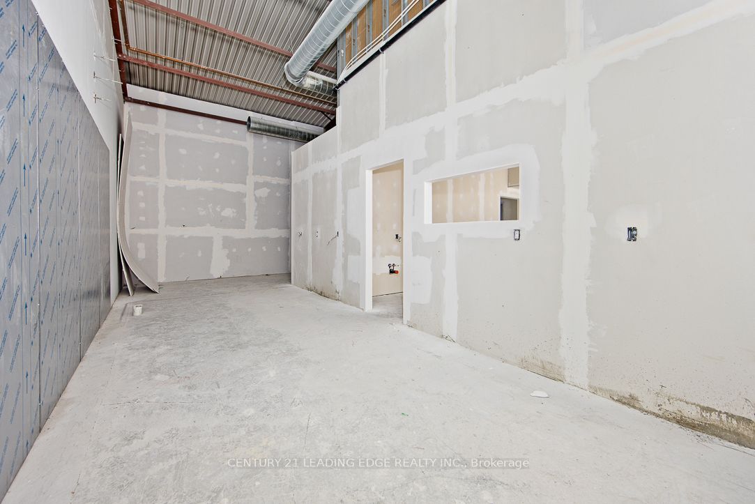 100 East Front St Property Photo 20