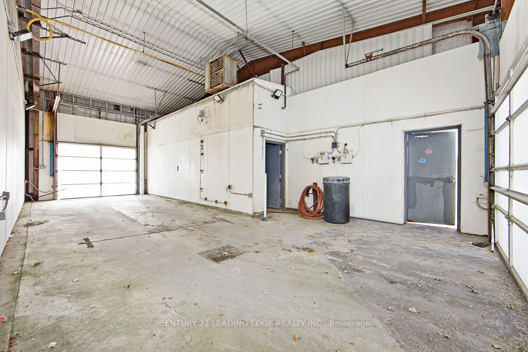 100 East Front St Property Photo 25