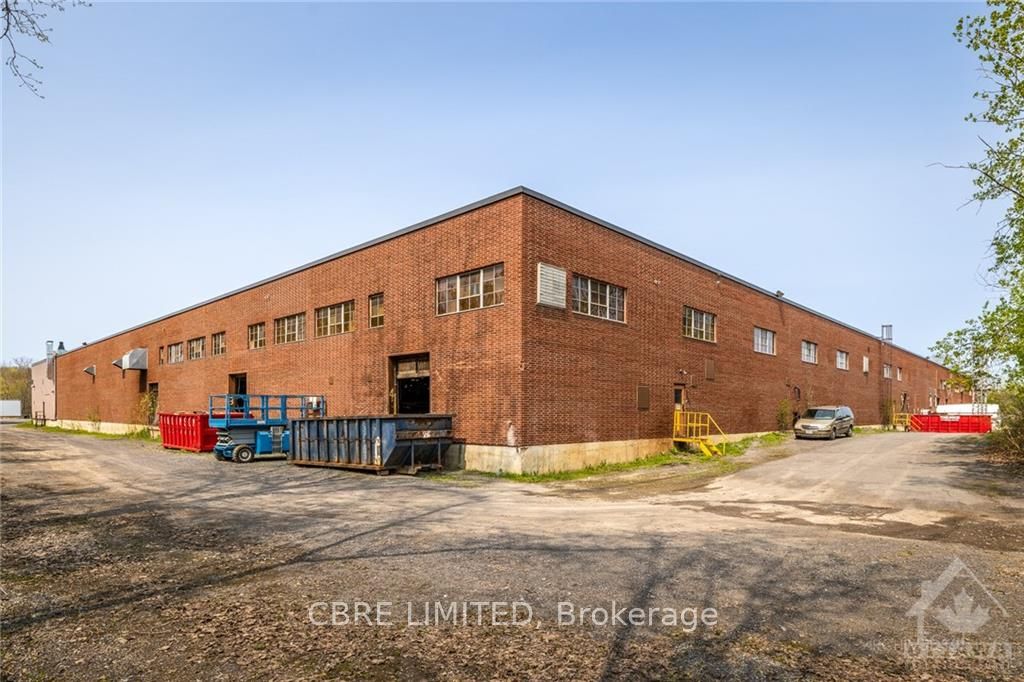 700 Wallrich Avenue Property Photo 4