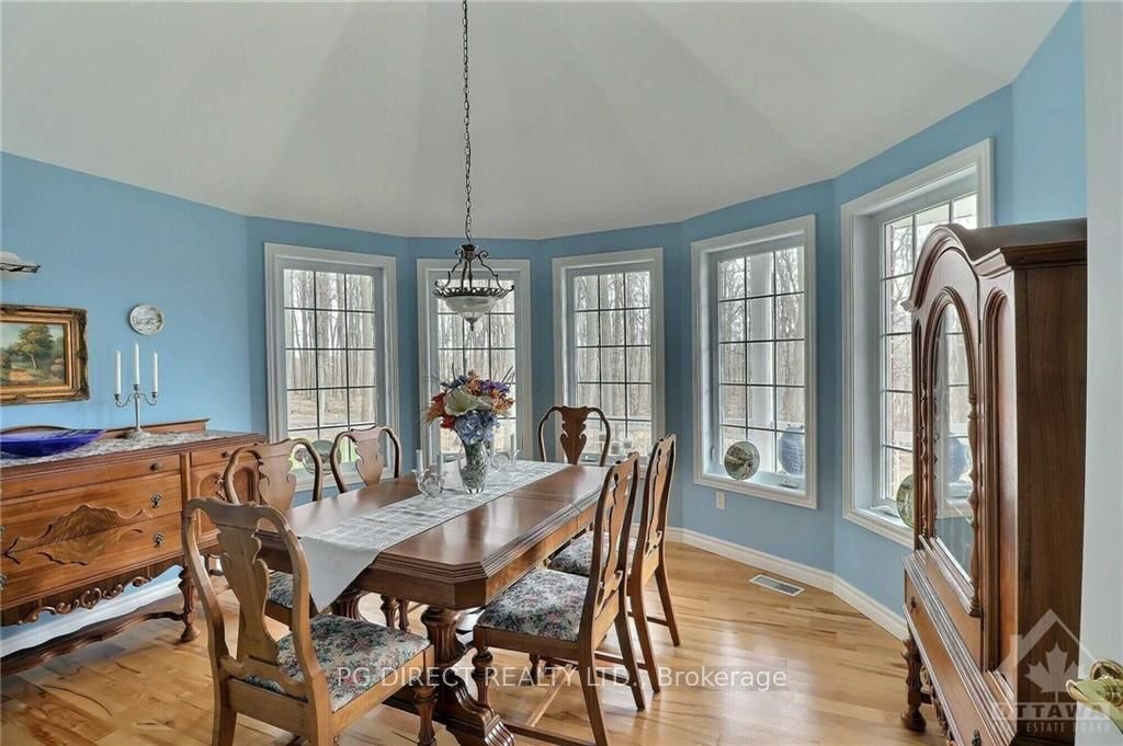 4926 Johnson Road Property Photo 10