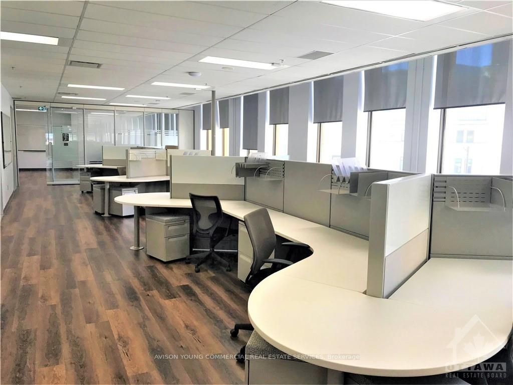 10 Rideau Street Street Property Photo 6