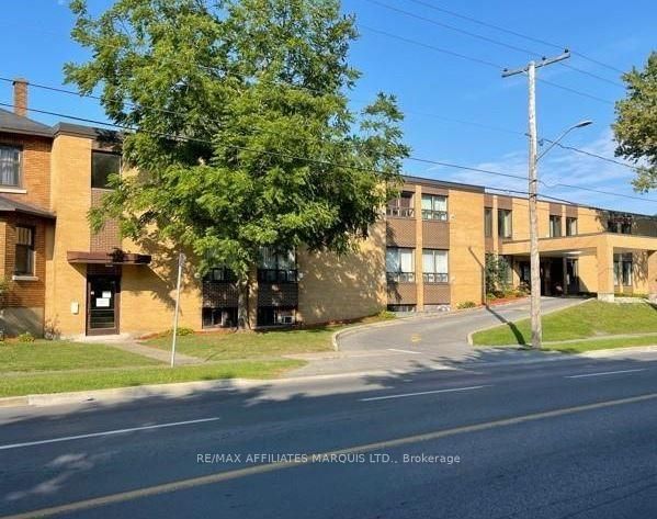 439 Second Street Property Photo 2