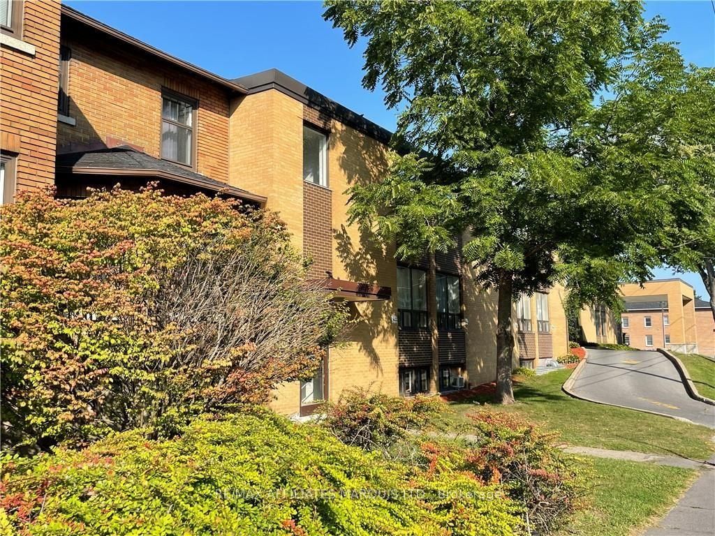 439 Second Street Property Photo 3