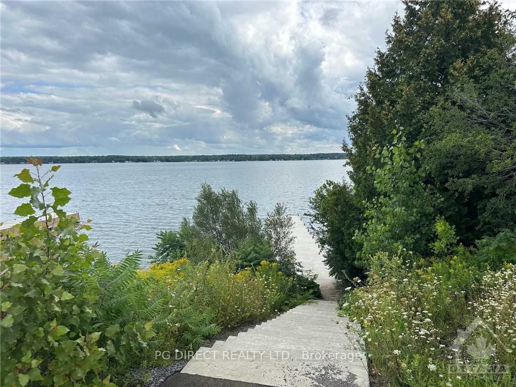 1 Shoreside Way Property Photo 8