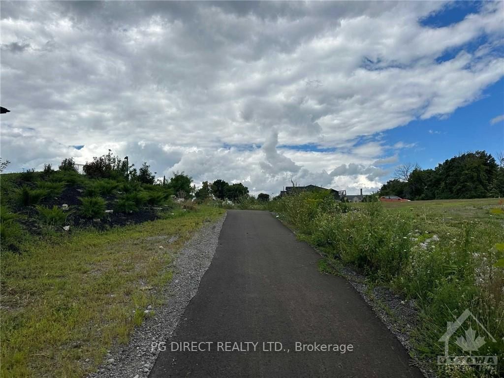 1 Shoreside Way Property Photo 10