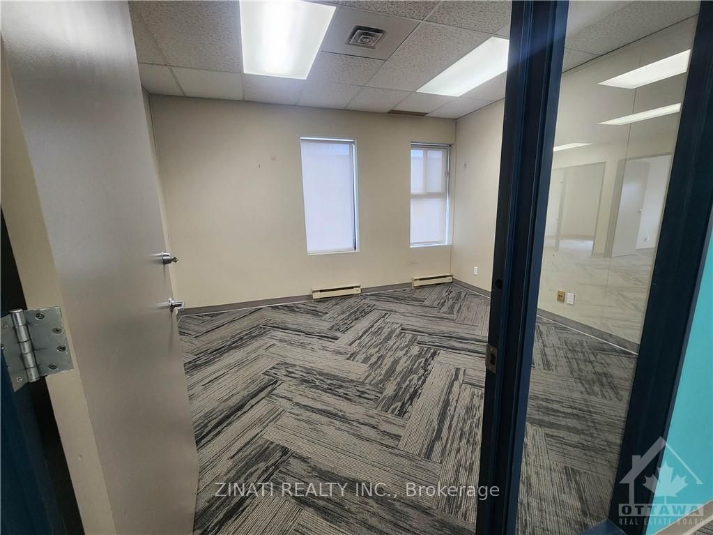 #1100 - 38 Antares Drive Property Photo 8