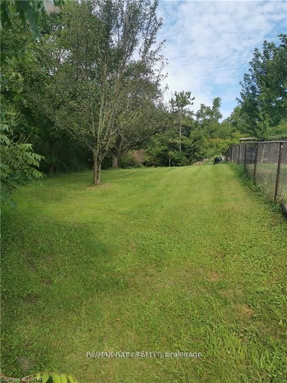 237 Frederick Street Property Photo 7