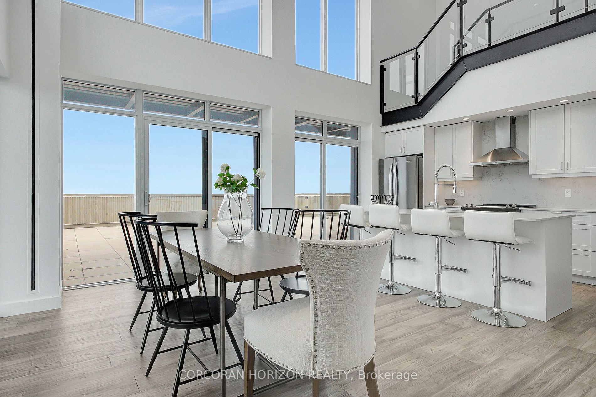 50 Grand Ave S 09