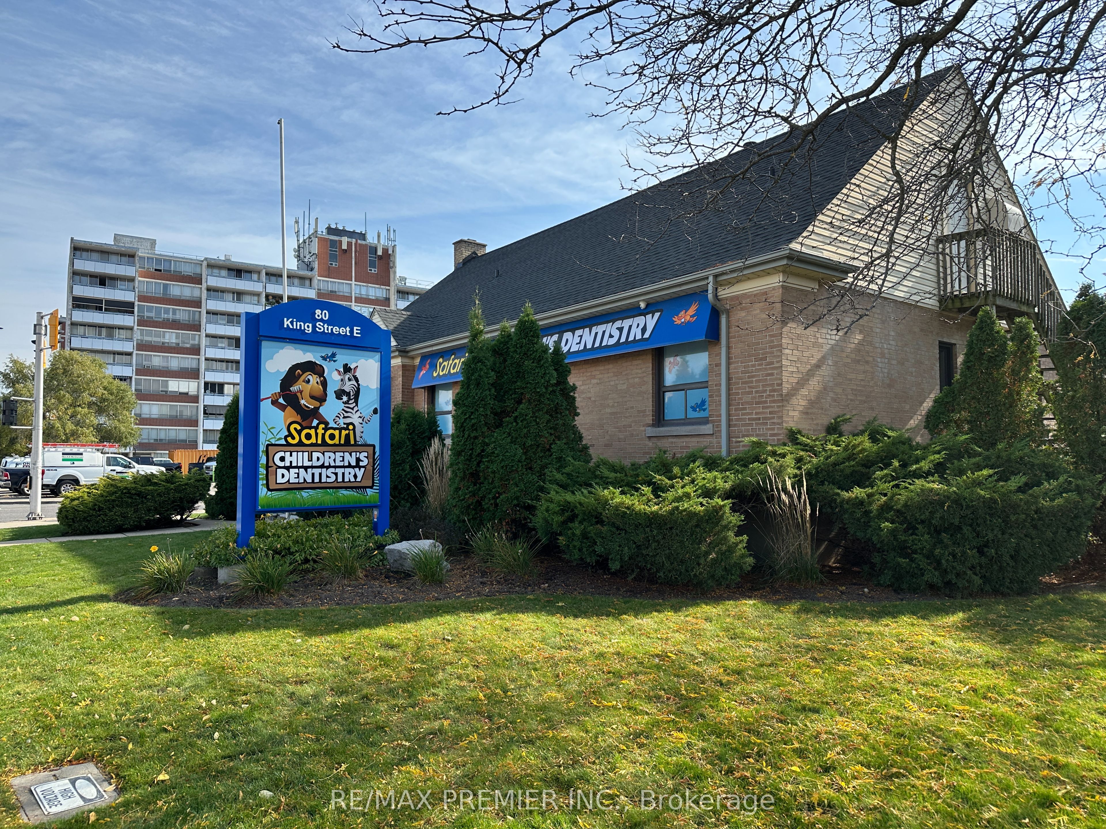 #m06 - 70 King Street Property Photo 7