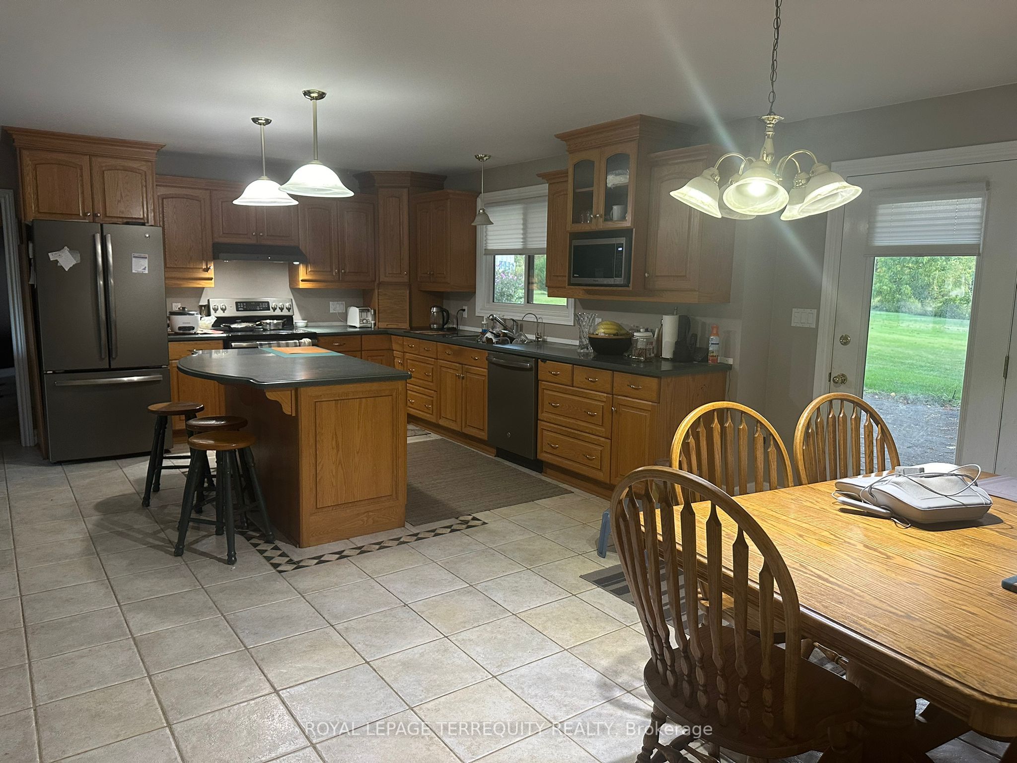 #5220 - 5226 Greenlane Road Property Photo 14