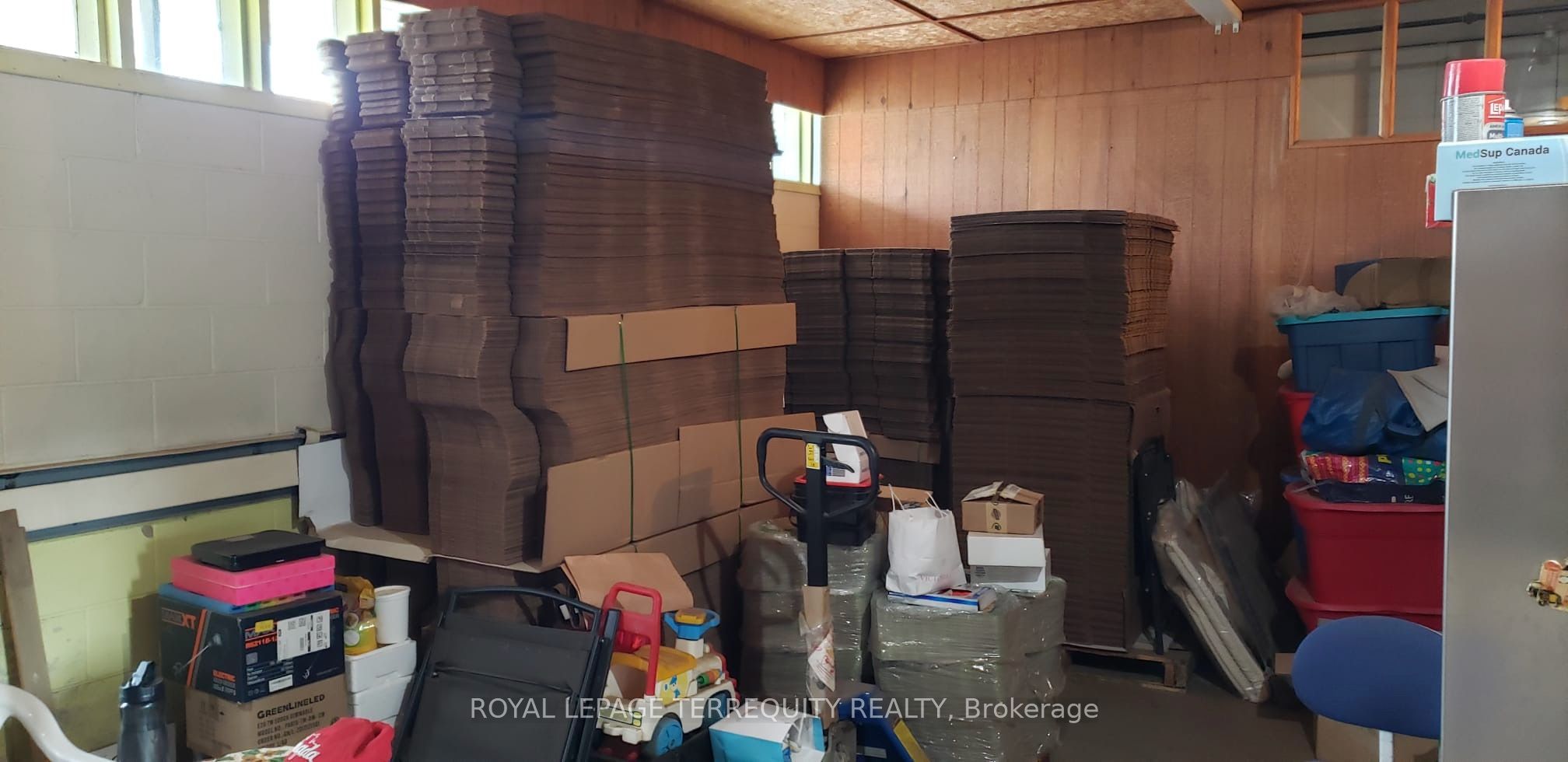 #5220 - 5226 Greenlane Road Property Photo 22