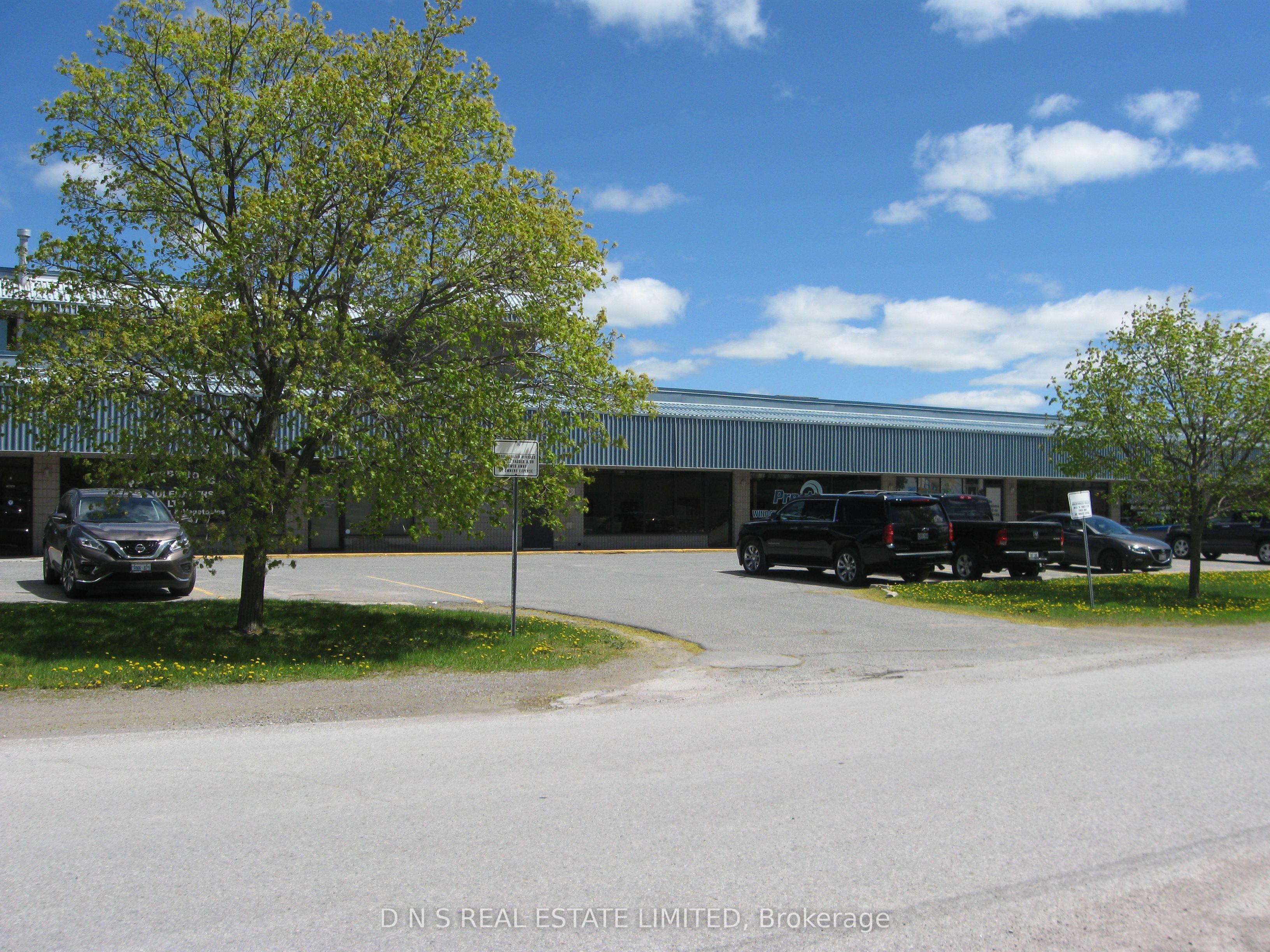 #13 - 637 The Queensway Property Photo 1